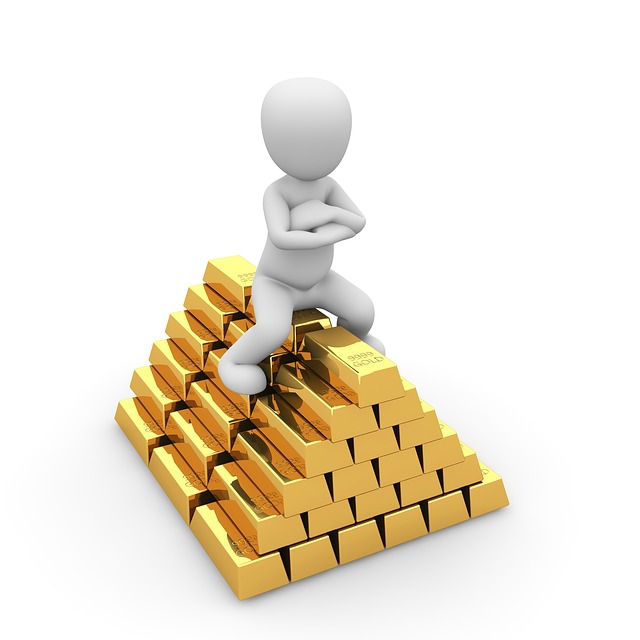 how does gold investment work